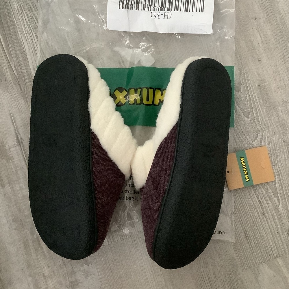 Brown And White Memory Foam Slippers🇺🇸 - Picture 2 of 4